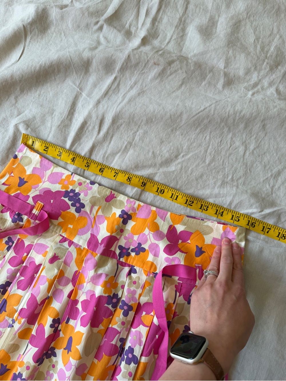 Vintage 100% cotton Floral Pleated A-Line Skirt with ribbon tie size 8 - Picture 9 of 12
